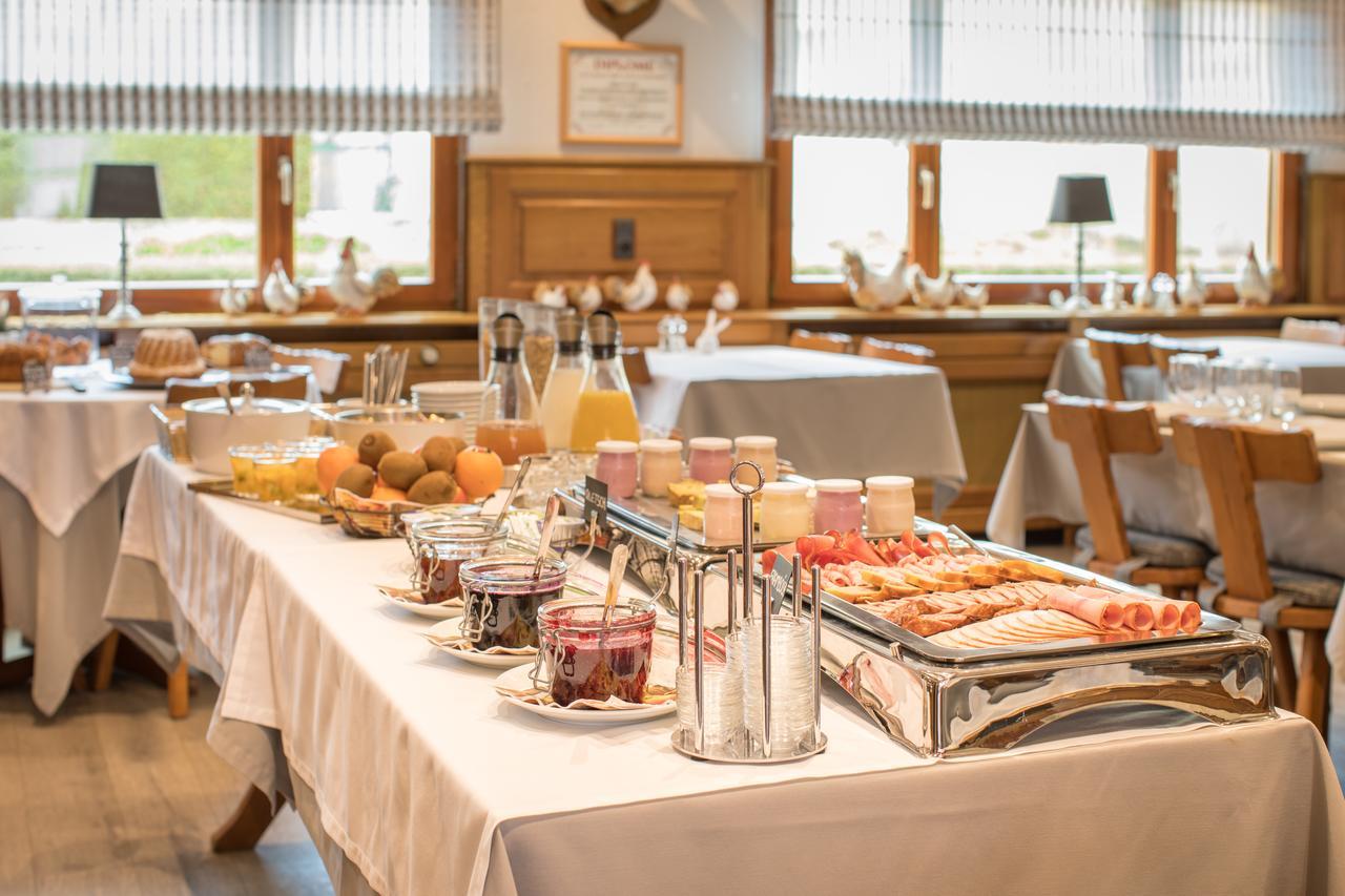 Au Soleil Hotel Wettolsheim Екстериор снимка